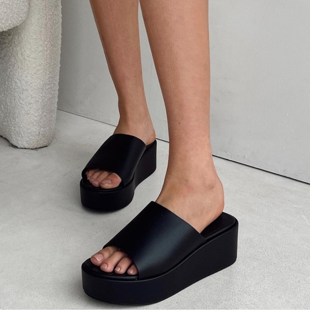 PRINCESS POLLY PLATFORM SANDALS